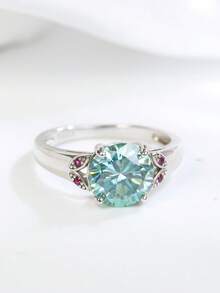 1枚S925银3克拉绿色莫桑石戒指，奢华优雅的四爪镶嵌设计，清新亮丽的绿色莫桑石，闪耀夺目，适合求婚、订婚、日常佩戴、情人节、生日、周年纪念日等场合作为礼物。 - 銀色 - 查看 4