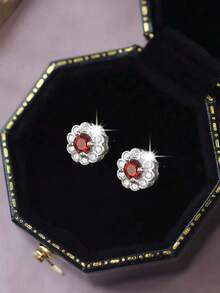 一对S925纯银经典精致花朵耳钉，镶嵌闪亮天然宝石，低致敏性，小巧优雅，适合日常、派对和休闲场合佩戴，精美礼品。 - 花朵 - 查看 6