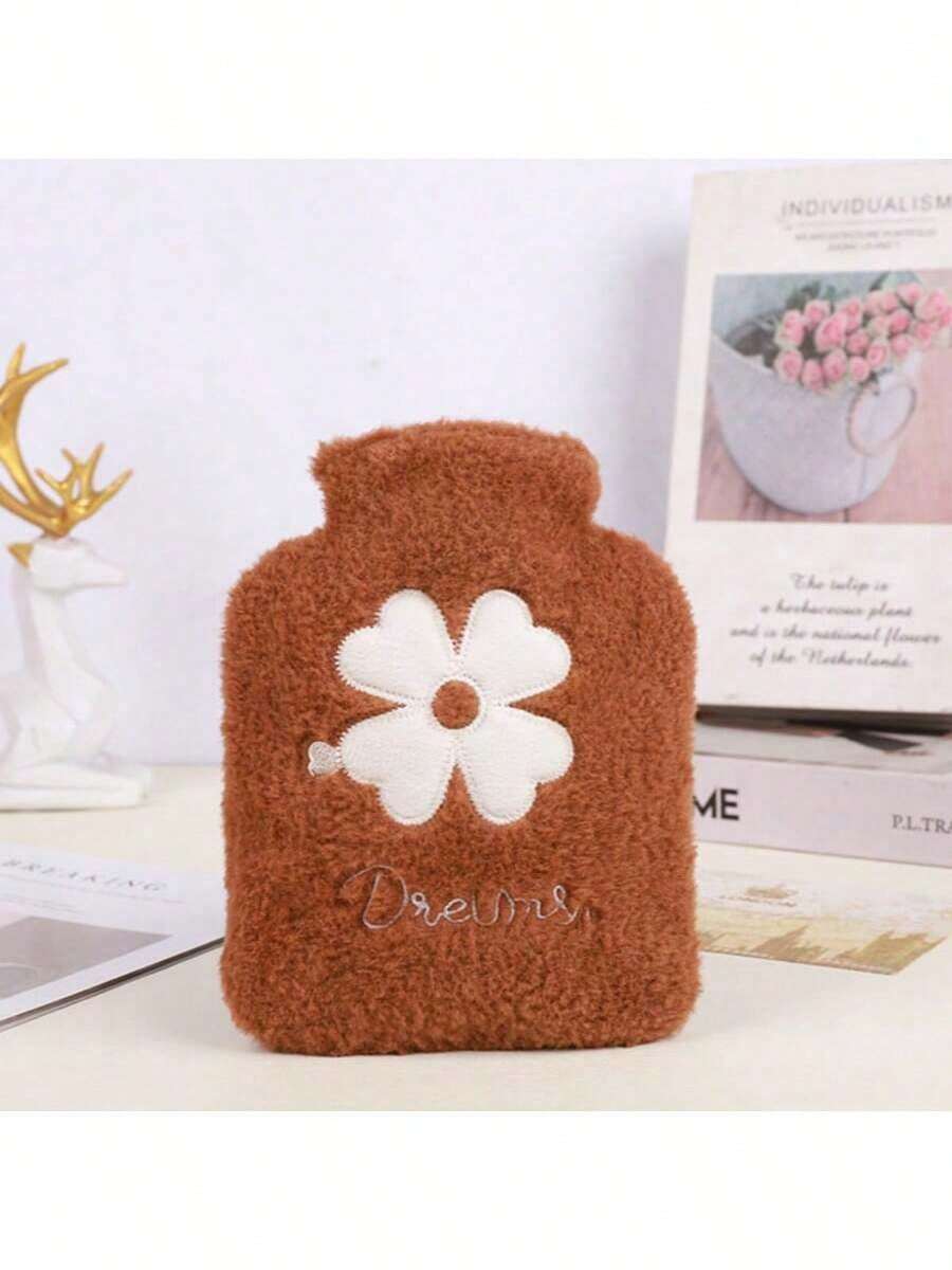 1pc Hot Water Bag, 500ml Small Insulated Water Bag With Lid, Equipped With Soft Velvet Bag And PVC Inner Liner - Flower Style - View 1