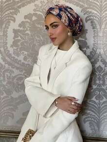 1条女士时尚夏季佩斯利花纹90厘米方形围巾，多功能头巾/围脖，休闲佩斯利印花方巾 - 01-藏青 - 查看 4