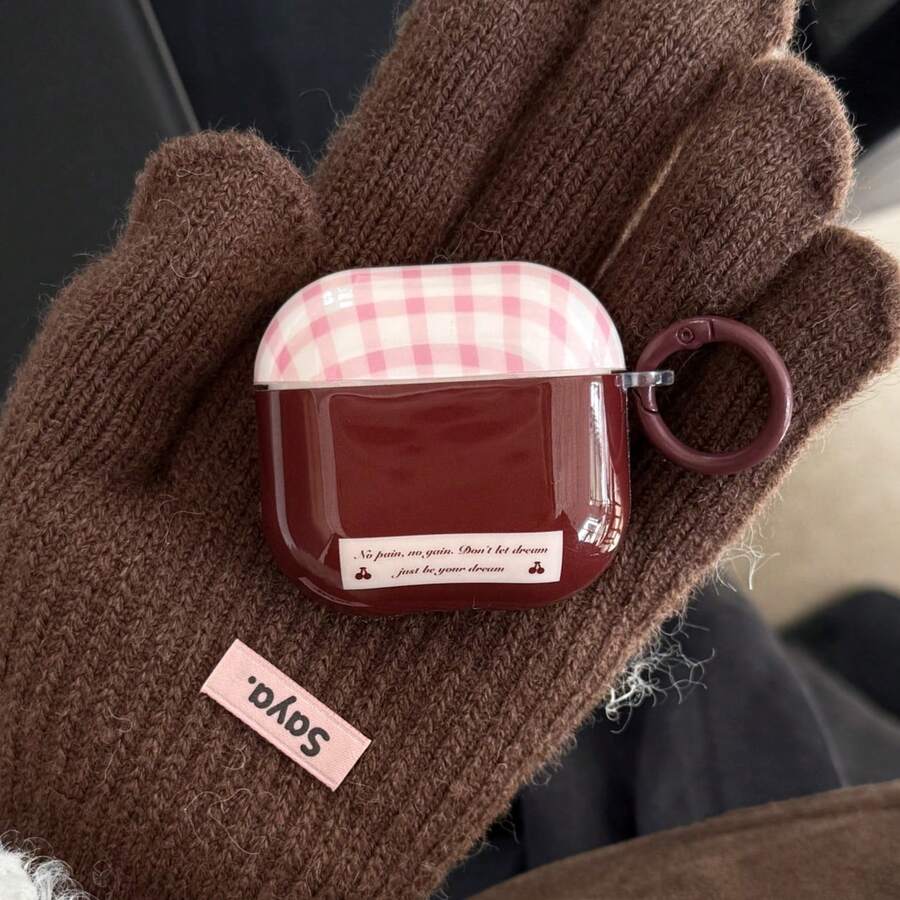 极简棕色底粉色格子樱桃蛋糕图案耳机保护套，带挂环，适用于 Pro 2、可爱 Apple 4 极简 3 新款半代女士耳机保护套