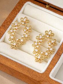 1 Pair Geometric Pearl Petal Hollow Out Earrings For Women - Multicolor - View 4