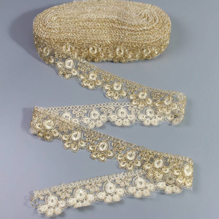 3/5码金色蕾丝花边，宽3.5厘米，适用于家居装饰、窗帘、桌布、DIY服装、娃娃衣服、家居装饰和初学者缝纫