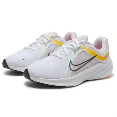  Nike 女款 QUEST 5 系列轻便休闲通勤运动鞋，耐穿舒适，DO9473-100