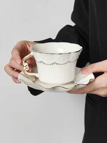 一套（1个杯子+1个碟子）欧式复古浮雕陶瓷咖啡杯碟套装，蝴蝶金边咖啡杯碟，带把手，适合居家下午茶、拿铁、茶、早餐牛奶燕麦片杯、水杯、情侣杯、节日礼物 - 彩色 - 查看 3