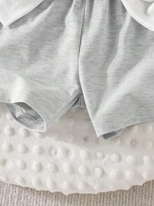 4件套幼儿男童时尚简约星条纹印花短袖上衣搭配纯色短裤，休闲夏季套装 - 淺灰色 - 查看 10
