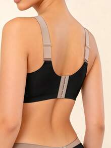 Lilivine Seamless Shaping Bra With Contrast Color Patchwork & Padded Cups - Black - View 3
