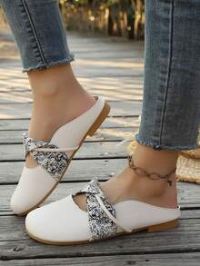 Fashionable Slip-On Flat Sandals For Teenagers, Round Toe, Comfortable & Versatile Outdoor Slippers - Beige - View 2