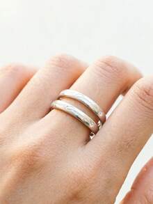 Bộ 2 nhẫn đôi thời trang tối giản đính đá lấp lánh "Tình yêu chiến thắng tất cả", thích hợp làm quà tặng trong các dịp lễ, lễ đính hôn, tiệc tùng hoặc quà tặng hàng ngày. - Bạc - Xem 3