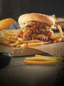 50/100/150张食品包装纸，三明治包装纸，烘焙纸，防水防油托盘垫，面包/三明治/烧烤吸油纸，烘焙煎炸鸡肉防油纸，零食托盘垫，英文报纸印刷托盘垫 - 彩色 - 查看 7