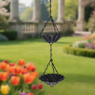 1件莲花形雨链，简约复古铁艺落水管装饰，滴水声悦耳，四季皆宜