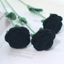 1/3/6/10 Pcs Handmade Crochet Rose Bouquet, Decorative Flower Bouquet, Artificial Flowers, Handmade Flowers, Yarn Flowers. Bridal Bouquet, Her Gift, Mother's Gift, Teacher's Gift, Creative Gift. Suitable For Home Decor In Restaurant, Living Room, Bedroom, Wedding, Party. Suitable For Spring/Summer Decor, Wedding Season, Graduation Season, Thanksgiving, Back To School, Anniversary, Birthday And Other Holidays - Black - View 4
