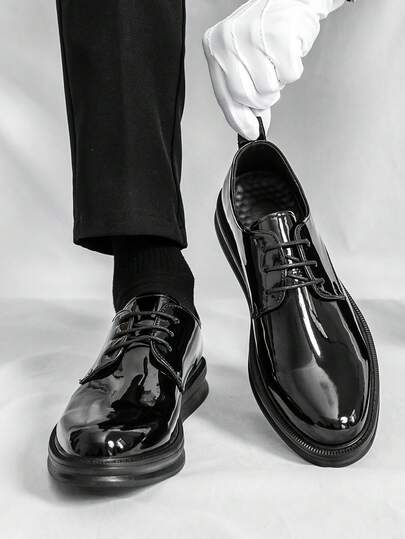 男士黑色尖头正装皮鞋，英伦风格系带商务休闲鞋，适合所有季节