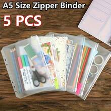 Este set incluye un conjunto de accesorios transparentes de hojas sueltas adecuados para tamaños A5, A6 y A7. Esta carpeta con cremallera transparente se puede utilizar como libro de bolsillo, libro de pegatinas, cuaderno, suministros de papelería, planificador, presupuesto de hojas sueltas, planificador personal o inserto de planificador. Hecho de material de PVC, es conveniente para organizar y revisar registros. - Multicolor - Ver 6