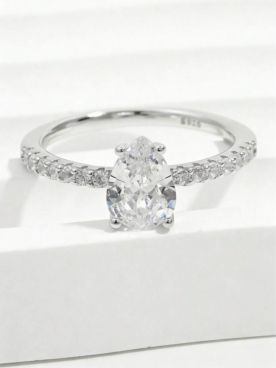 1枚优雅时尚经典简约闪亮925银水滴形单钻戒指，适合女性，可作订婚、结婚、约会、派对礼物。 - 銀色 - 查看 1