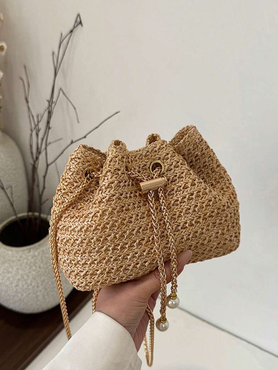 1个带链条、金属和珍珠装饰的抽绳草编水桶包，可单肩/斜挎，亦可作口红包，时尚女士礼物，适合度假和海滩使用 - 卡其色 - 查看 1