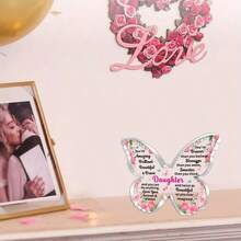【2D平面】亚克力蝴蝶造型牌匾，灵感来自她的父母，女儿送的礼物，适合作为圣诞节、毕业典礼、生日纪念礼物 - 1PC - 查看 4