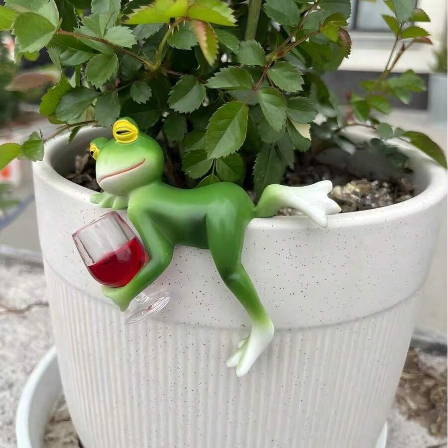 Realistic Animal Resin Decor - Funny Drinking Frog Planter Holder, Suitable For Garden, Balcony, Succulent Plant Decoration