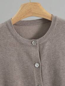 Áo khoác cardigan dệt kim tay ngắn thoải mái, mềm mại dành cho nữ, thích hợp cho mùa xuân/hè. - Màu Khaki - Xem 6