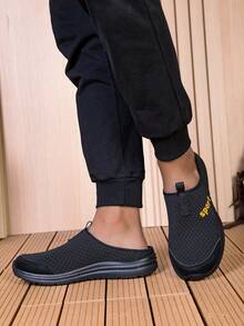 Men's Breathable Mesh Slip-On Casual Sports Non-Slip Shoes - Black - View 3
