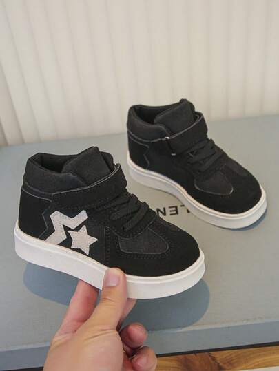 1 双新款儿童魔术贴休闲运动鞋