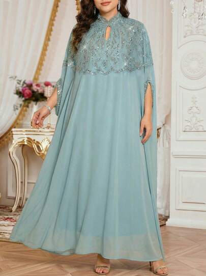 Elegant Long Abaya With Beaded Embroidery And Applique Decor, Keyhole Neckline, Batwing Sleeves, Woven Fabric