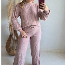 WOMEN'S WINTER MOUSSE KNITTING SET WITH PANTS AND BRAIDED BLOUSE - Baby Pink - View 4