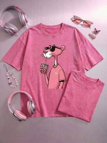 The Latest American-Style 100% Cotton T-Shirt Suitable For Both Men And Women. Featuring A Fun Retro Pink Leopard Print Cartoon Letter Pattern. This Is A Street-Style Korean Version Of Comfortable And Retro Fashion For Daily Commuting And Versatile Clothing That Fits The Y2k . It Is A Regular, Niche Punk-Style Black Round-Neck Short-Sleeved Washed T-Shirt With A Relaxed Fit. This Is A Washed Retro Series Of Comfortable Cotton T-Shirts, Easily Creating Retro Casual Clothing. It Is Suitable For Daily Commuting, Casual Outings, Music Festivals, And Daily Wear. Classic Retro Style. Men's Printed T-Shirt, Women's Printed T-Shirt, Couple's Outfit. - 玫紅色 - 查看 1