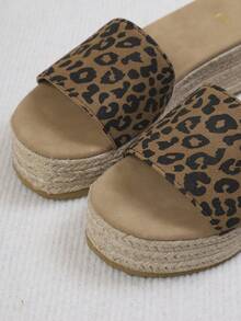 Women's Wedge Thick Bottom Sandals, Retro Leopard Print Woven Wedge Slippers, European And American Style Thick Bottom Elevated Slip-On Sandals, Summer Commute Versatile - Brown - View 8