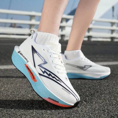 男士碳纤维板运动鞋，舒适轻便户外休闲竞速马拉松跑鞋，时尚新款运动鞋