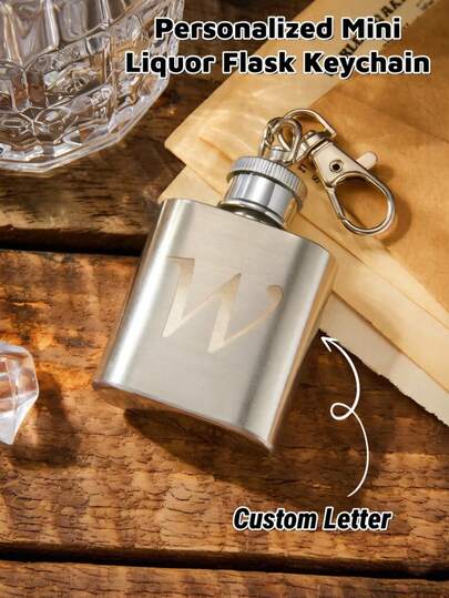 1 pezzo Portachiavi personalizzato per mini flacone per liquori, flacone personalizzato inciso, bottiglia tascabile in acciaio inossidabile per whisky, regalo personalizzato con nome o messaggio per papà, festa del papà, compleanno, regalo per uomo, marito, fidanzato, testimone, matrimonio, festa di addio al celibato, anniversario, regalo per lui, bottiglia per alcolici personalizzata, portachiavi con flacone per liquori inciso, regalo unico e ricordo per papà, marito, fidanzato, amici, matrimonio, souvenir, regalo per festa