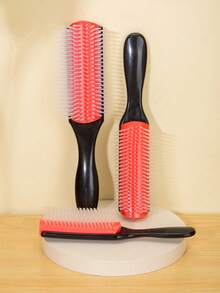 2 pièces Set de brosses, brosse à coussin en nylon à 9 rangées, peigne à queue, convient aux types de cheveux y compris les cheveux bouclés, ondulés, crépus, mouillés/secs/gras/épais/longs. Ce set de brosses comprend une brosse facile à utiliser pour les cheveux bouclés, ondulés, crépus de type 3a à 4c des , convient pour les cheveux mouillés et secs, démêlage facile. Le set comprend également un flacon vaporisateur de 200 ml. - C - Voir 6