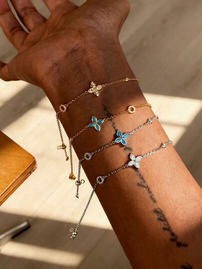 Delicate Four-Leaf Clover Rhinestone Bracelet, Niche Luxury Design, Gold & Silver Color Options, Gentle Brightening High-End Accessory, Versatile For Summer And Commute, Cross-Border Best Seller, Gift For Girlfriend/Best Friend, Minimalist Elegant Versatile Wrist Accessory