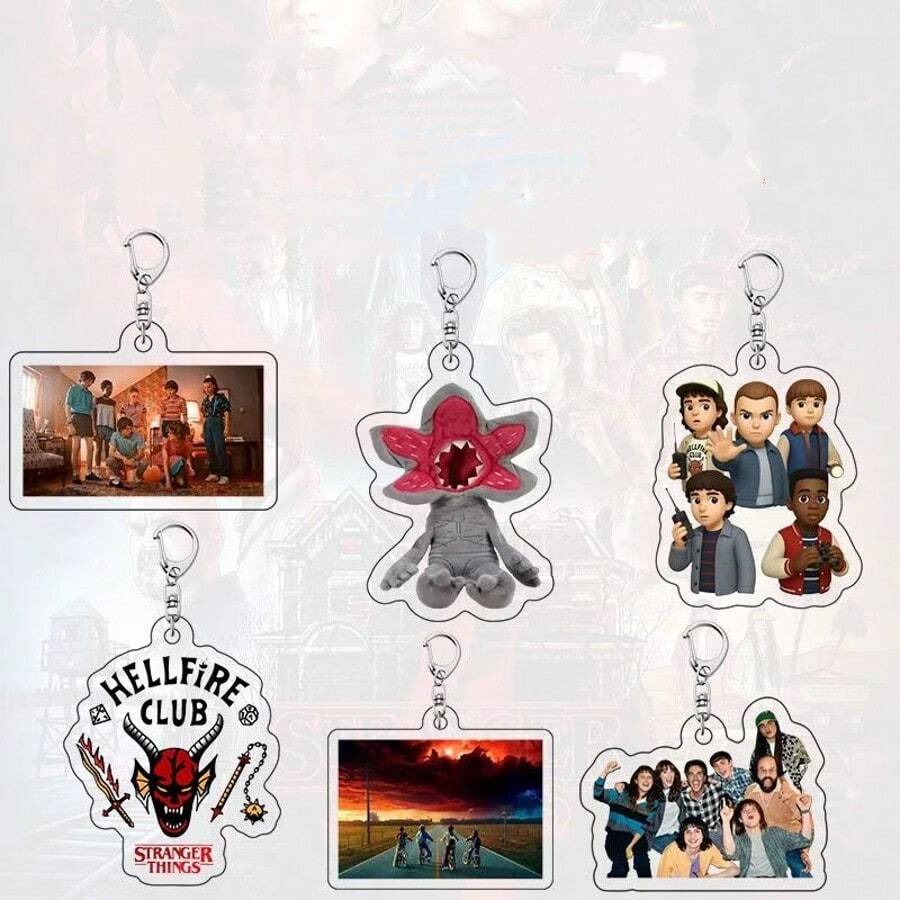 1pc Pendant, Hell Fire Club Mask Keychain, TV Show Merchandise (Random Style) - Multicolor - View 1