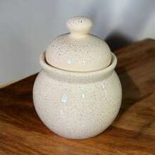 1.1 Liter Ball-Shaped Food Storage Container - Crema - Ver 7