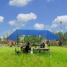 Lona impermeable multifuncional de doble cara, en azul y naranja, con un grosor de 8 milésimas de pulgada: el lado azul protege de la humedad y el lado naranja del sol. Hecha de polietileno engrosado, es robusta y resistente al desgarro, con bordes reforzados y ojales. Ideal para prevenir goteras, dar sombra a patios y cubrir equipo de camping. Disponible en varios tamaños para satisfacer diferentes necesidades, ¡ligera y duradera! - 1 pieza azul oscuro - Ver 10