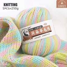 5 PEÇAS/250g Fio Colorido Gradiente Luxuoso, Textura Macia e Confortável. Adequado para Tricô e Crochê Feitos à Mão: Suéteres, Cachecóis, Casacos, Xales, Chapéus, Meias DIY e Outras Artesanatos, Cores Ricas Disponíveis. - multicolorido - Visão 22