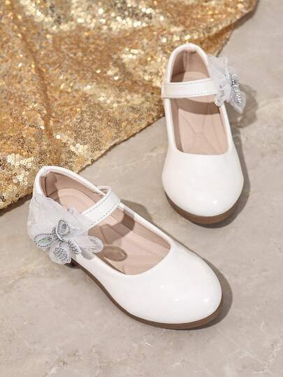 1 Pair New Heart Design Cute Princess Oxfords, Matching Princess Dress, Soft Sole Comfortable All Season Versatile