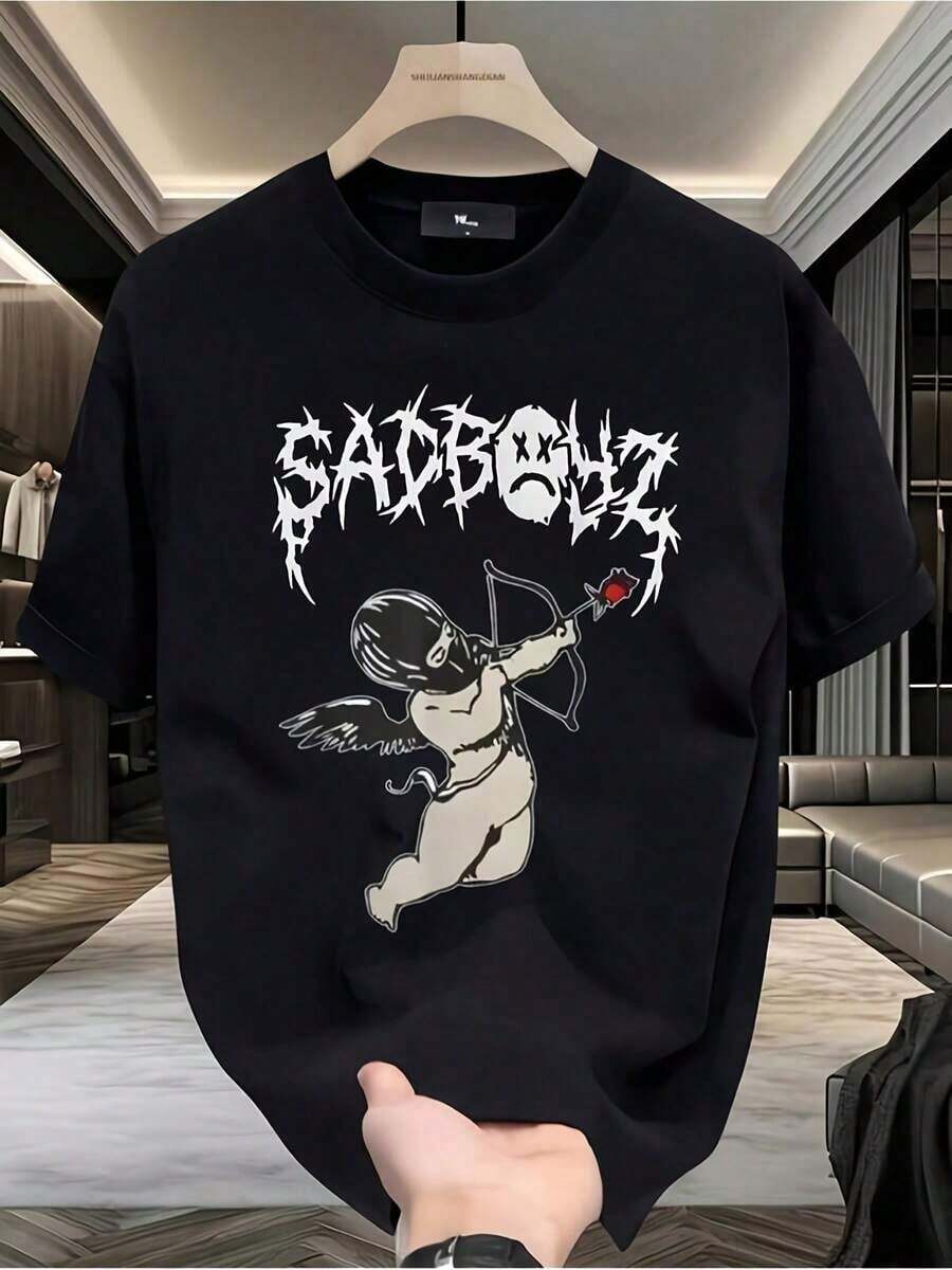 T-shir de para hombres camias suaves y clásicas para el día a día Astronauta con arco y flecha, texto SADBOYZ Jóvenes urbanos, estilo moderno 180gsm, 100% , camias rCamiseta deportiva suave de algodón Top de cuello redondo con ajuste atlético Cómoda para correr entrenar ropa callejera y atuendos casuales de todos los días - Negro - Ver 1