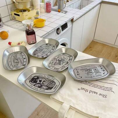 1个复古美式圣诞雪人托盘，不锈钢家用盘，水果盘，咖啡桌收纳盘，适合家庭聚会、派对和各种节日