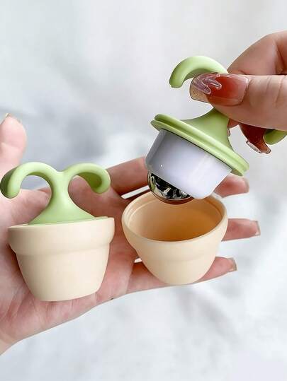4/2/1 Pcs Plant-Shaped Manual Massager - A Mini Portable Facial Roller And Eye Massager. Featuring A Unique Mini Potted Plant Design With Massage Beads, This Device Comes With An Ice Pack And Cooling Gel, Effectively Relieving Facial Tension. An Ideal Choice And Absolute Essential For Travel.