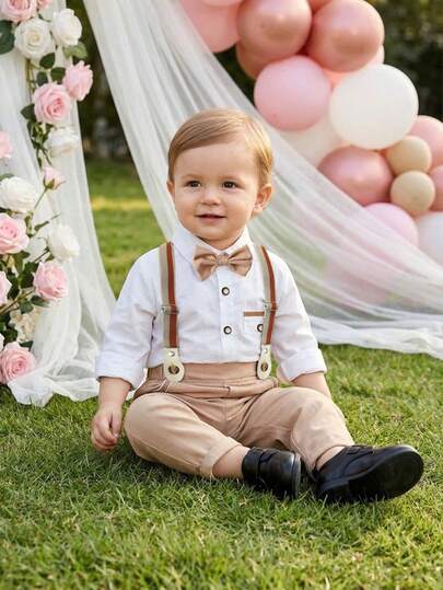 BOARNSEORL Baby Boys' Gentleman Outfit 2-Piece Set: White Short Sleeve Shirt With Bow Tie And Khaki Suspender Pants, Elegant And Handsome, Suitable For Birthday Party, Valentine's Day, Formal Events