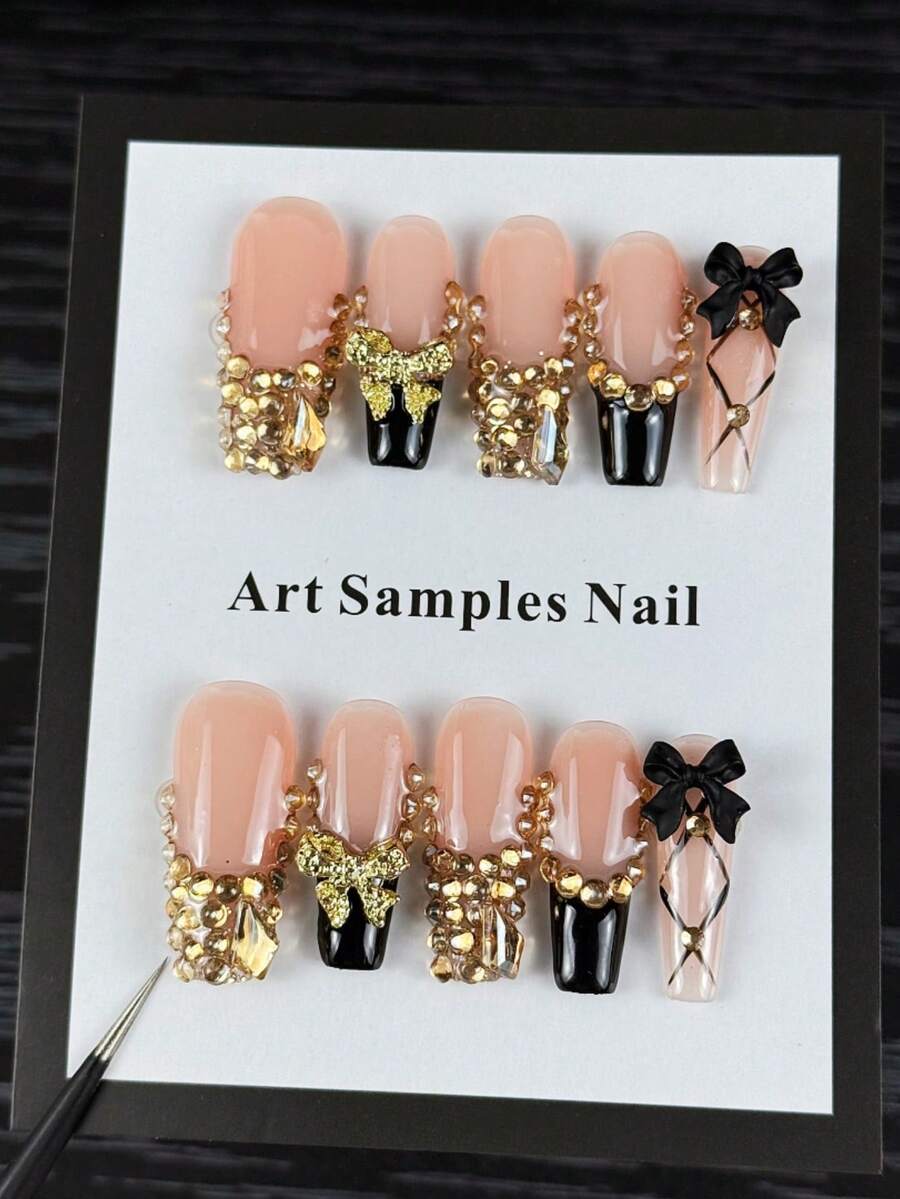Conjunto de 10 peças de gravatas borboleta 3D pintadas à mão em estilo retrô de luxo, com adesivos de unhas postiças brilhantes e strass, ideais para banquetes importantes, festas de aniversário, eventos de Dia dos Namorados e comemorações de aniversário de casamento. - Multicolorido - Ver 1