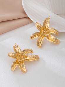 1 Pair Delicate Leaf & Flower Design Earrings, Casual Daily Wear For Women - Yellow Gold - View 5