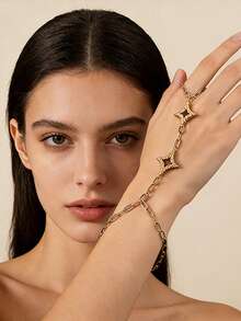 Copper Inlaid Zirconia Minimalist Rhombus Hand Chain, Fashionable Versatile Elegant Hand Bracelet, Niche Design - Double Diamond Bracelet - View 1