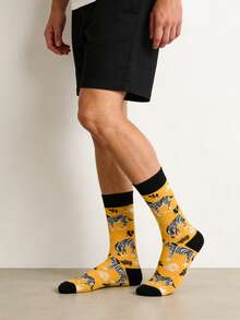 1双男士黄黑斑马纹和植物图案中筒袜，适合日常穿着，四季皆宜。 - 彩色 - 查看 3