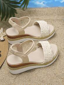 1 đôi sandal đế xuồng mùa hè cho bé gái, chống trơn trượt, nhẹ, hở mũi, thoải mái, giày đế xuồng cho bé gái đi làm và đi học. - Màu be - Xem 9