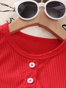 2pcs/Set Toddler Girls' Solid Color Round Neck Button Knit Fitted Vest + Loose Denim Cherry Print Shorts, Casual Summer Outfit - Red - View 2