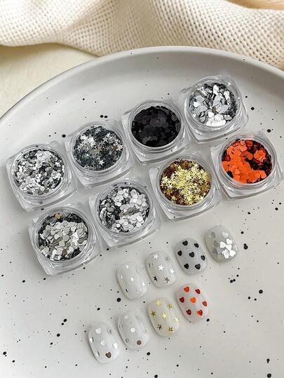 One Box Of Assorted Silver, Gold, Black, And White Round Sequins, A New Random Mix Of Sparkling Round Dot Sequins, A Super Glitter Nail Art Sequin Assortment, Minimalist Nail Art Decoration, Nail Salon Supplies, Nail Charms, Nail Gems.