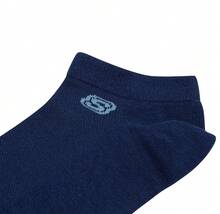 Skechers 3双装男女通用耐穿短款运动袜，新品上市 - 白色/灰色/藍色 - 查看 5